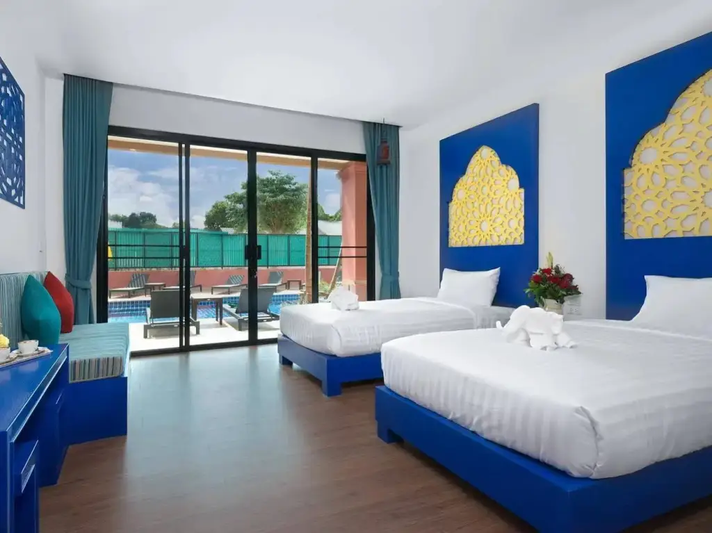 Пхукет: Anchanlina Hotel (SHA Plus+)