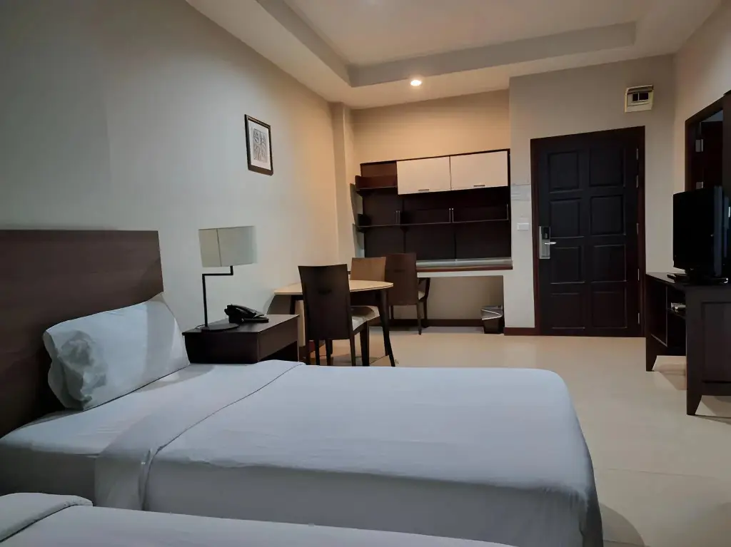Чонбури: J Park Hotel