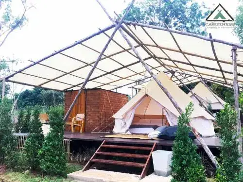 Мае-Ванг: Campiness Camping & Farmsook