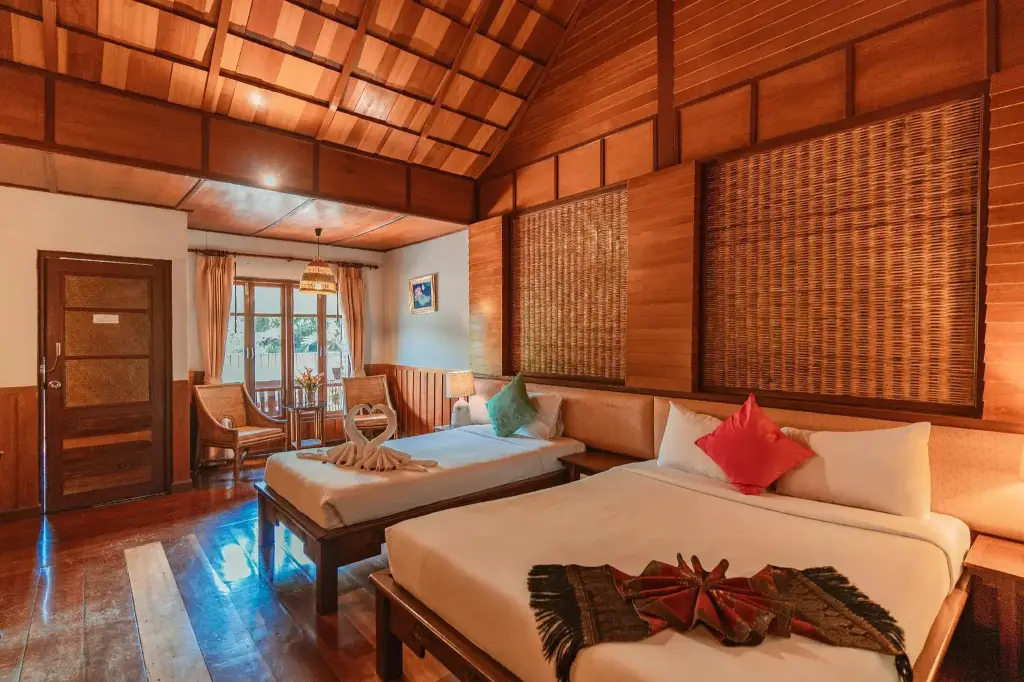 Сай Йок: River Kwai Village Hotel