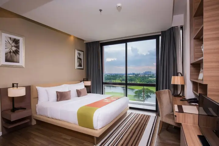 Банг Пхли: Summit Windmill Golf Suite Hotel @Suvarnabhumi