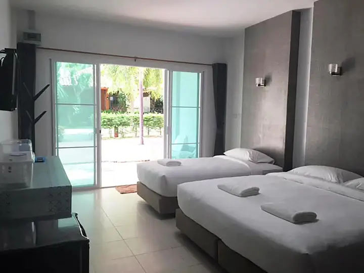 Банг-Сапхан: Bankrut Resort