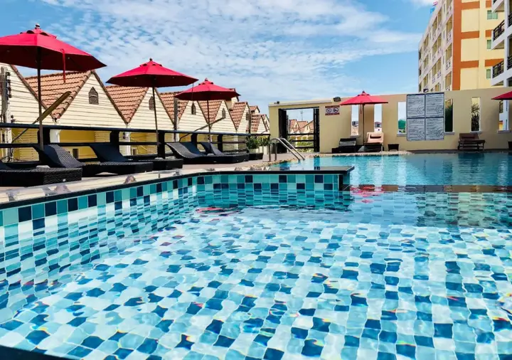 Паттайя: Отель Golden Sea Pattaya Hotel