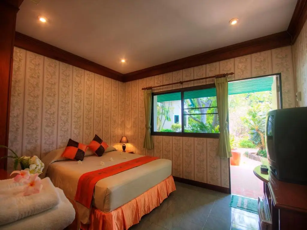 Сам-Рои-Йот: Samroiyod Holiday Resort