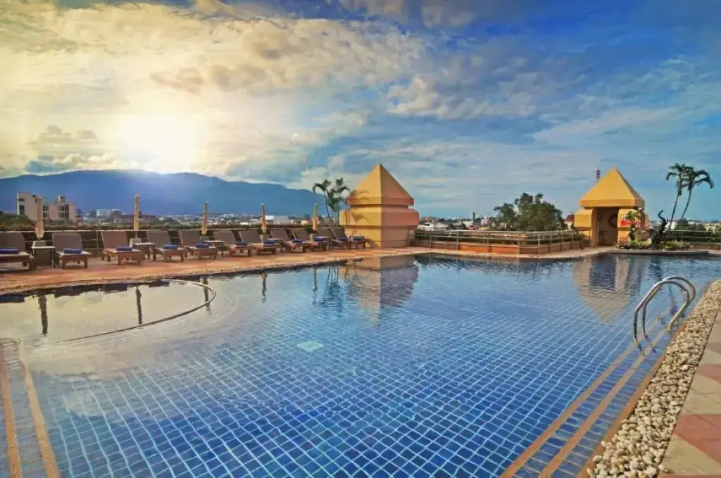 Duangtawan Hotel Chiang Mai — фото 1
