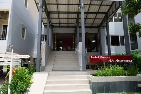 AA Resort Hotel — фото 1
