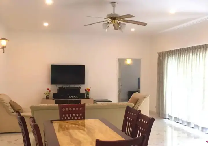 Сам-Рои-Йот: Baan Golden Suite