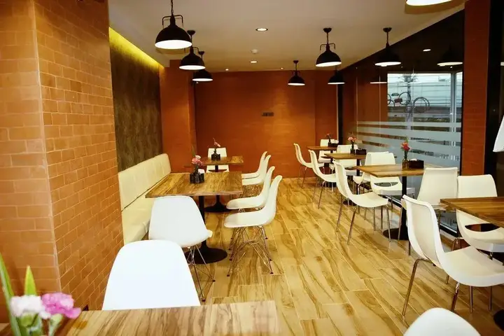 Кхлонг-Янг: The Change Suites Korat