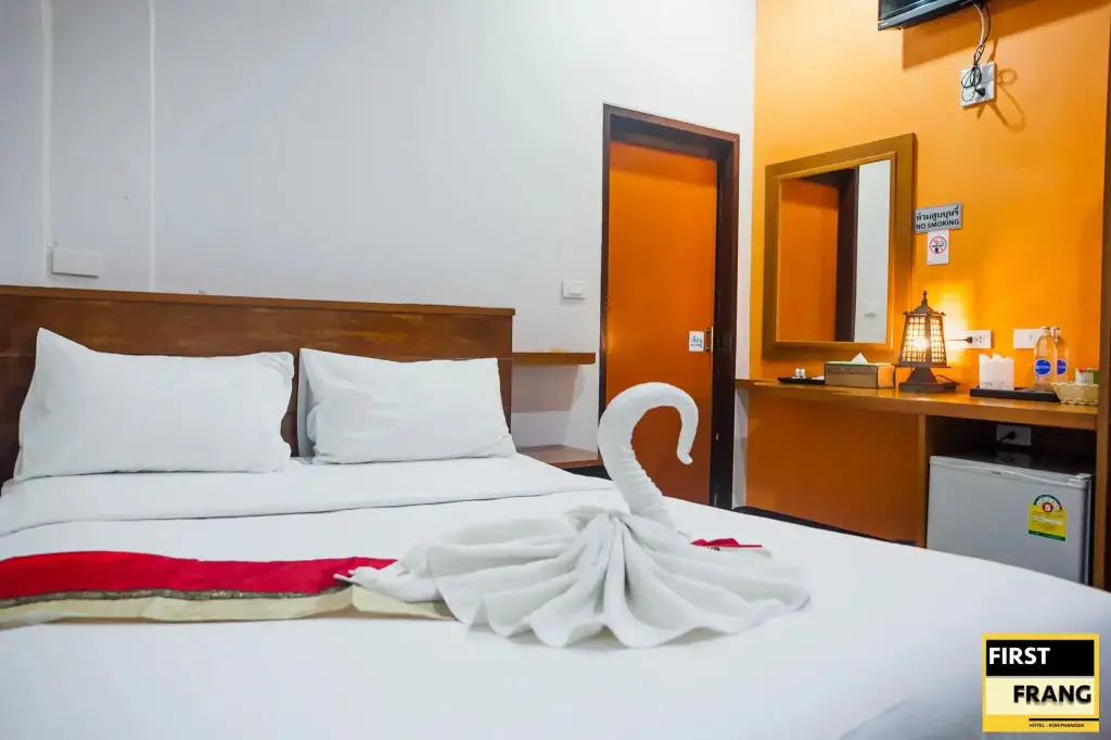 Ко-Пханган: First & Frang Hotel