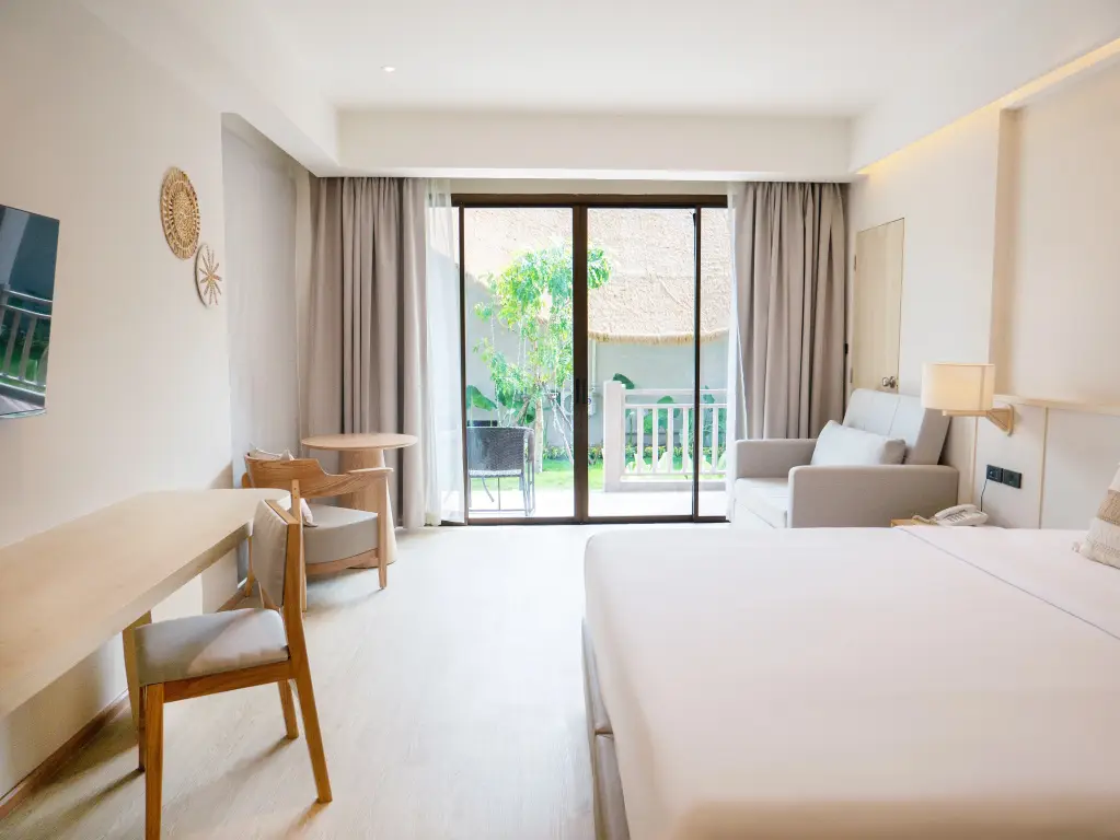 Тай-Муанг: Khaolak Emerald Beach Resort and Spa