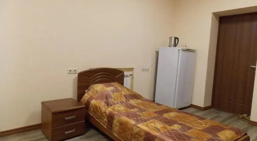 Новосибирск: Меблированные комнаты Raduga