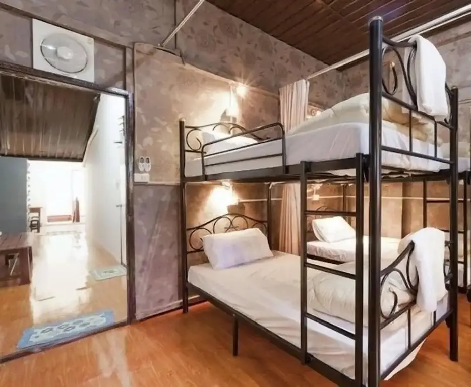 Муанг: Gotum Hostel & Restaurant