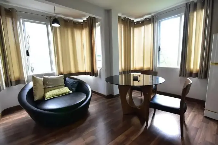 Бангкок: 101 Sukhumvit Service Apartment