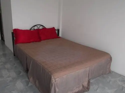 Хатъяй: Pharma Hostel