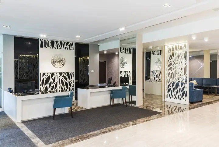 Новосибирск: Апарт-Отель Ramada hotel&suites by Wyndham Novosibirsk Zhukovka