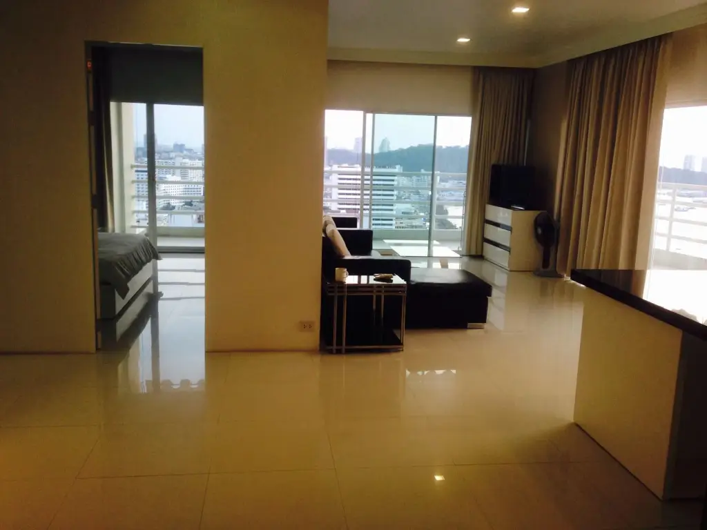 Паттайя: View Talay 6 Condominium by Honey