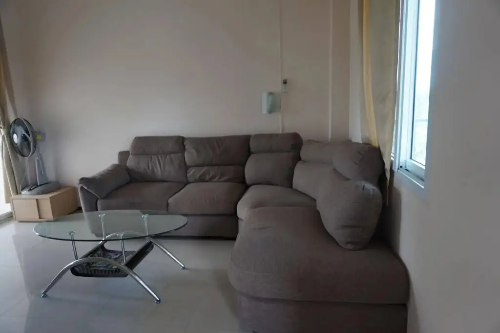 Удонтхани: Sharples Apartments Udon Thani