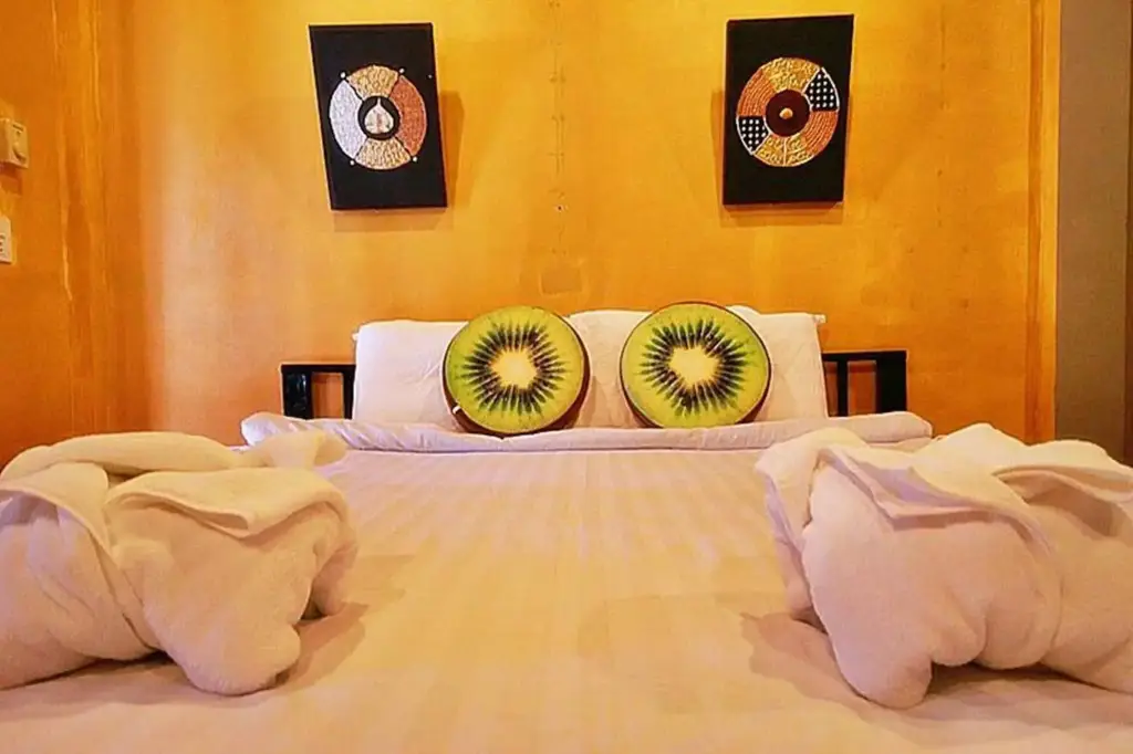 Остров Тау: Baan Chalok Hostel