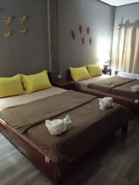 Трат: Yotin Guest House