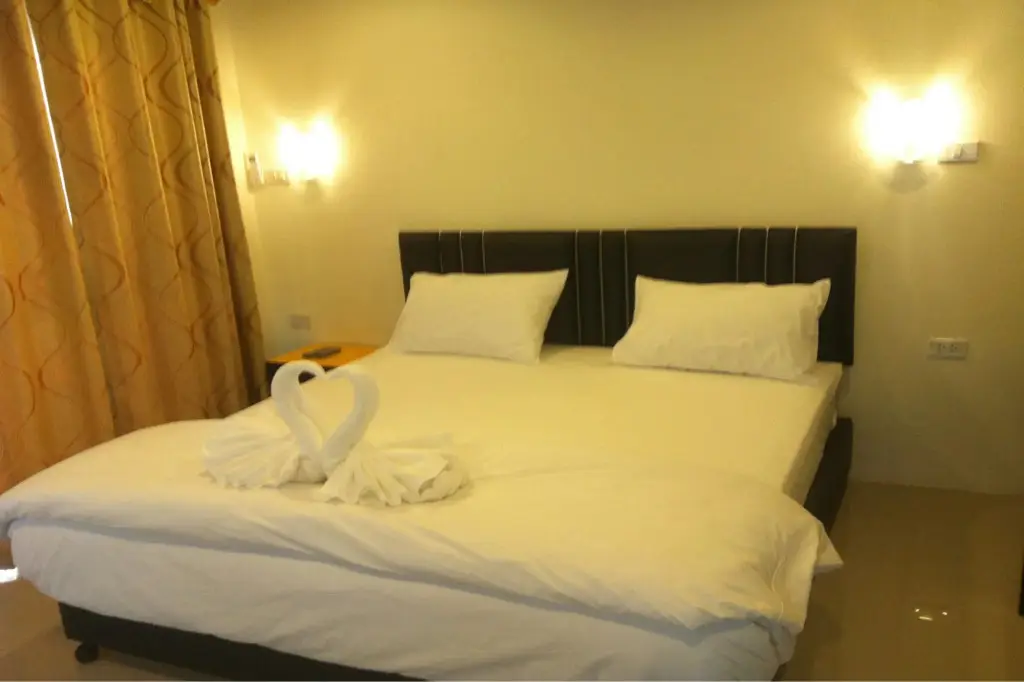 Сирача: U-Dee Hotel