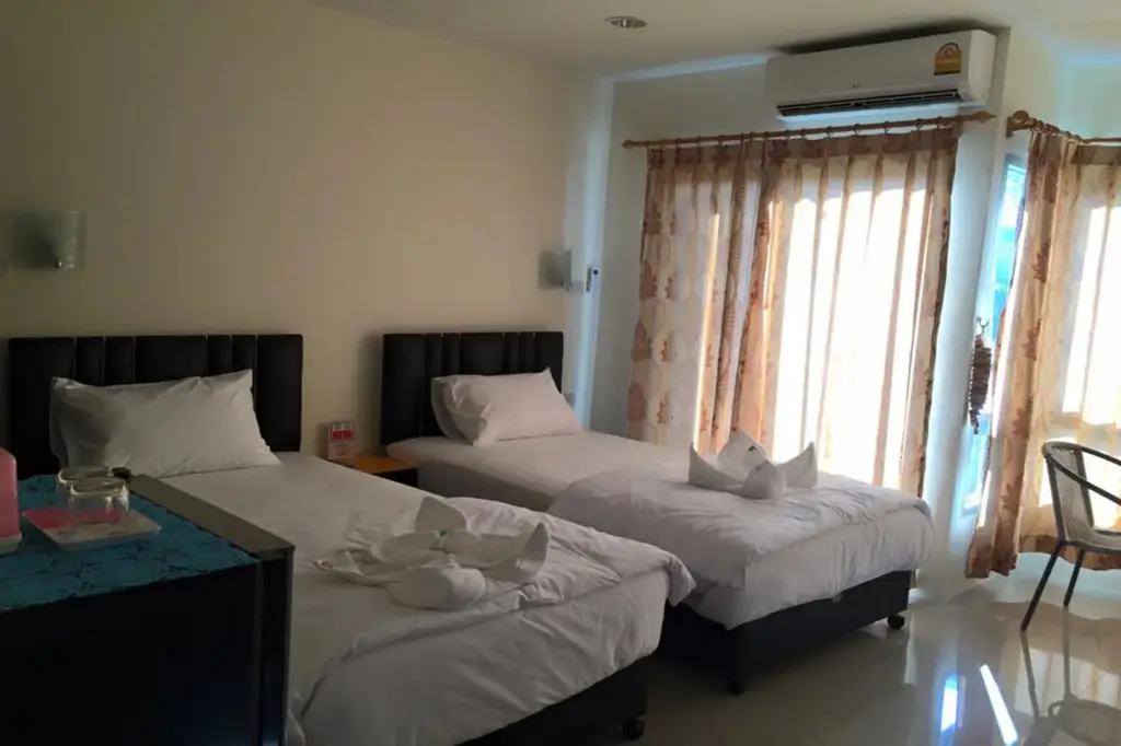 Сирача: U-Dee Hotel