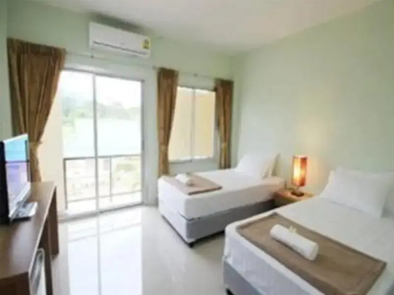 Palm Hill Resort — фото 1