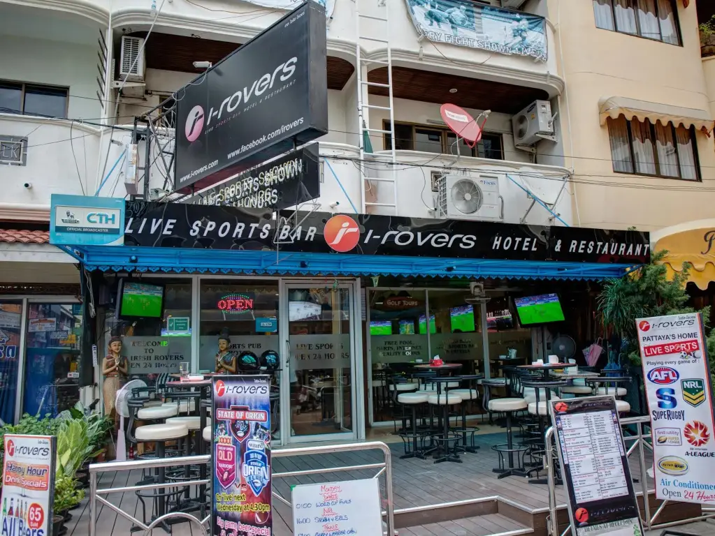 I-Rovers Sports Bar & Guesthouse — фото 1