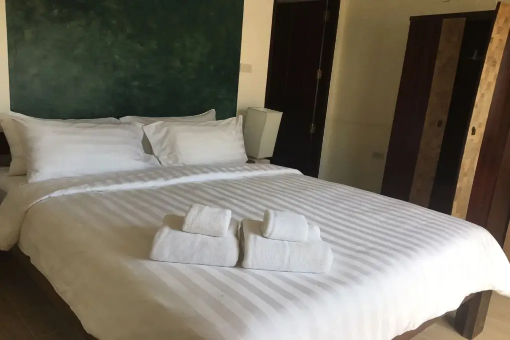 Клаенг: Arcadia Maephim Serviced Apartment