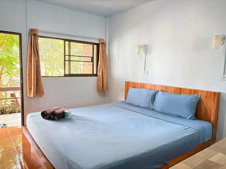 Мэй-Хаад-Бэй: Ocean View Resort Koh Tao