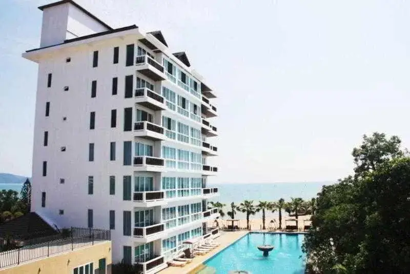 The Sand Beach Pattaya — фото 1