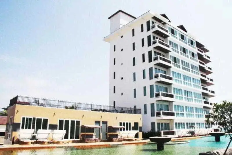 На Чом Тхиан: The Sand Beach Pattaya