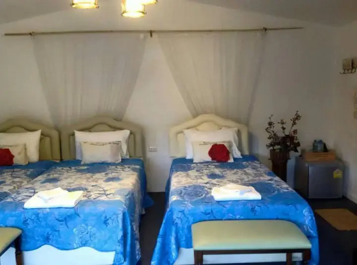 Маерим: Flora Hill Resort