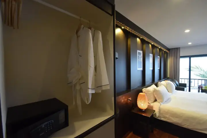 Мэй-Хаад-Бэй: Simple Life Cliff View Resort