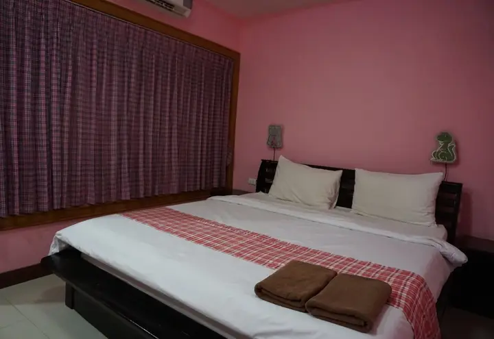 Кхонкэн: The Boss Grand Tower Hotel
