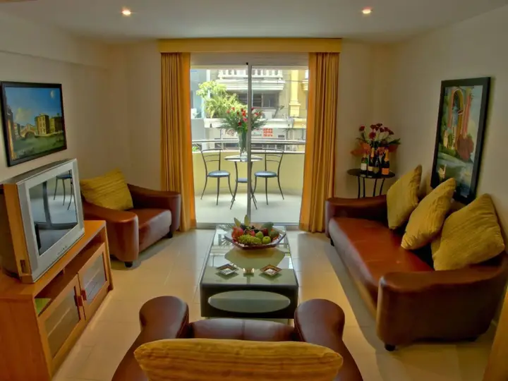 Паттайя: Mosaik Apartment