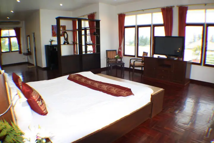Сатхингпхра: Ao Thai Resort