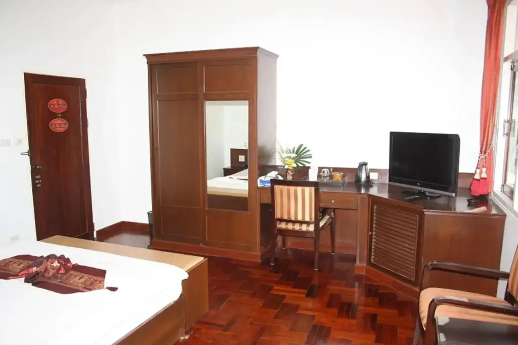 Сатхингпхра: Ao Thai Resort