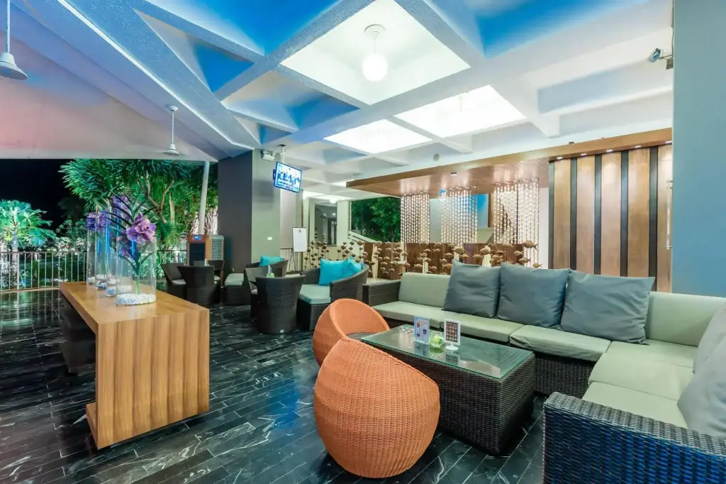 Чаам: The Regent Cha-Am Beach Resort