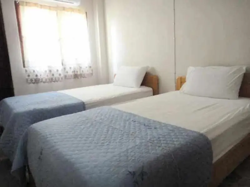 Кхонг Чиам: Baan Suan Rim Nam Resort
