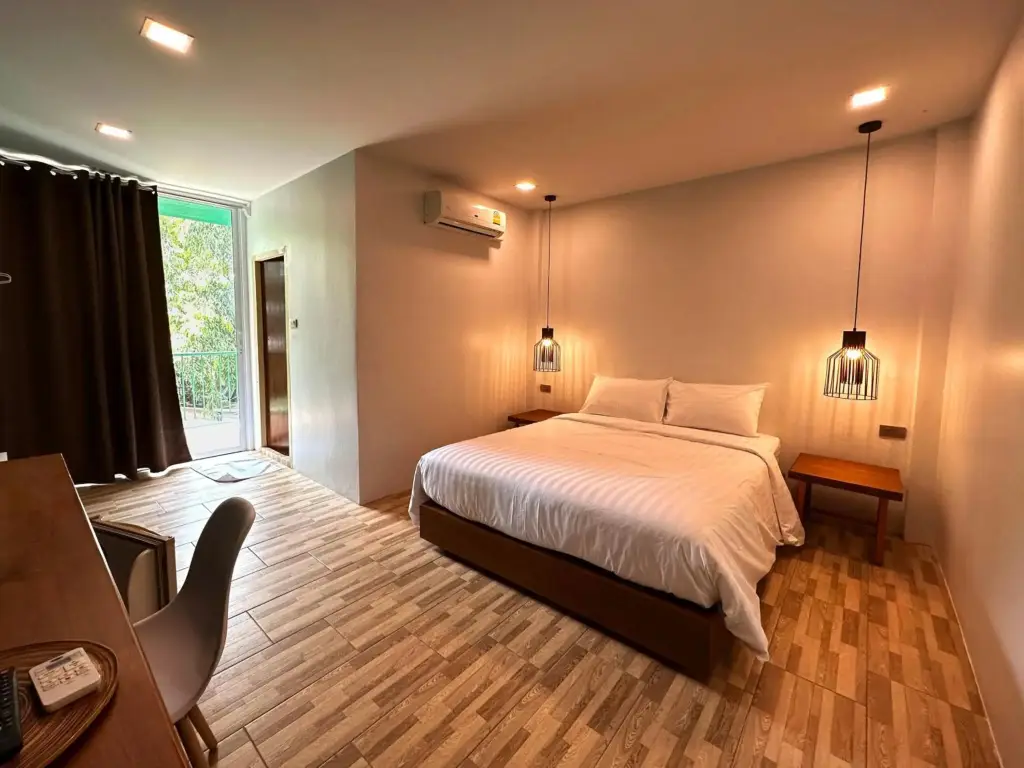 Сураттхани: Plernpetch Hotel