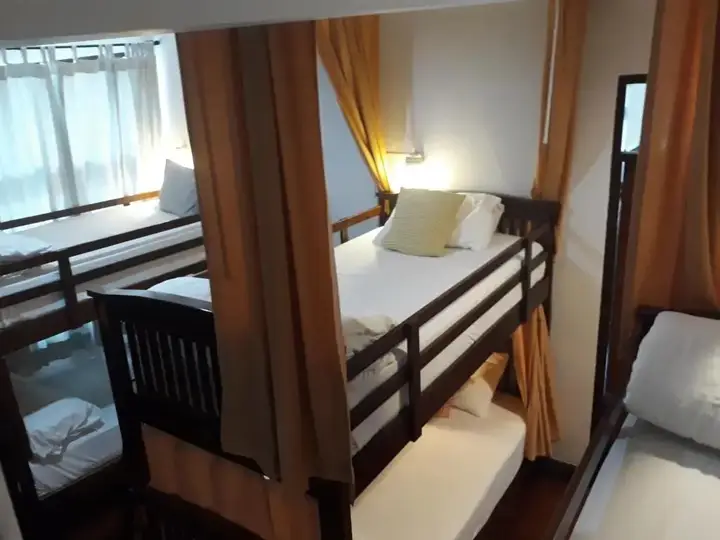 Бангкок: House 23 Guesthouse