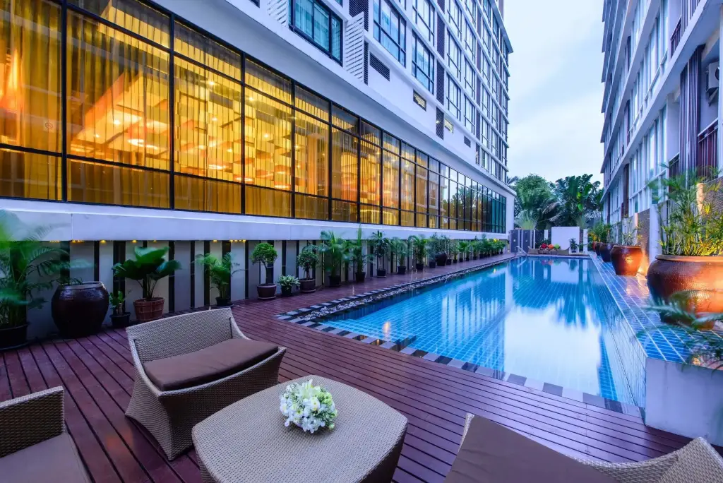 Отель Mida Hotel Ngamwongwan — фото 1