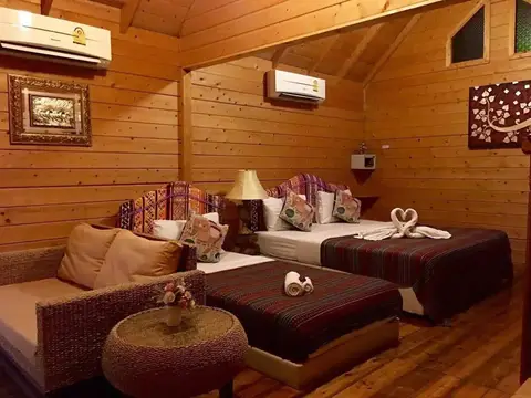 Loghome Boutique — фото 1