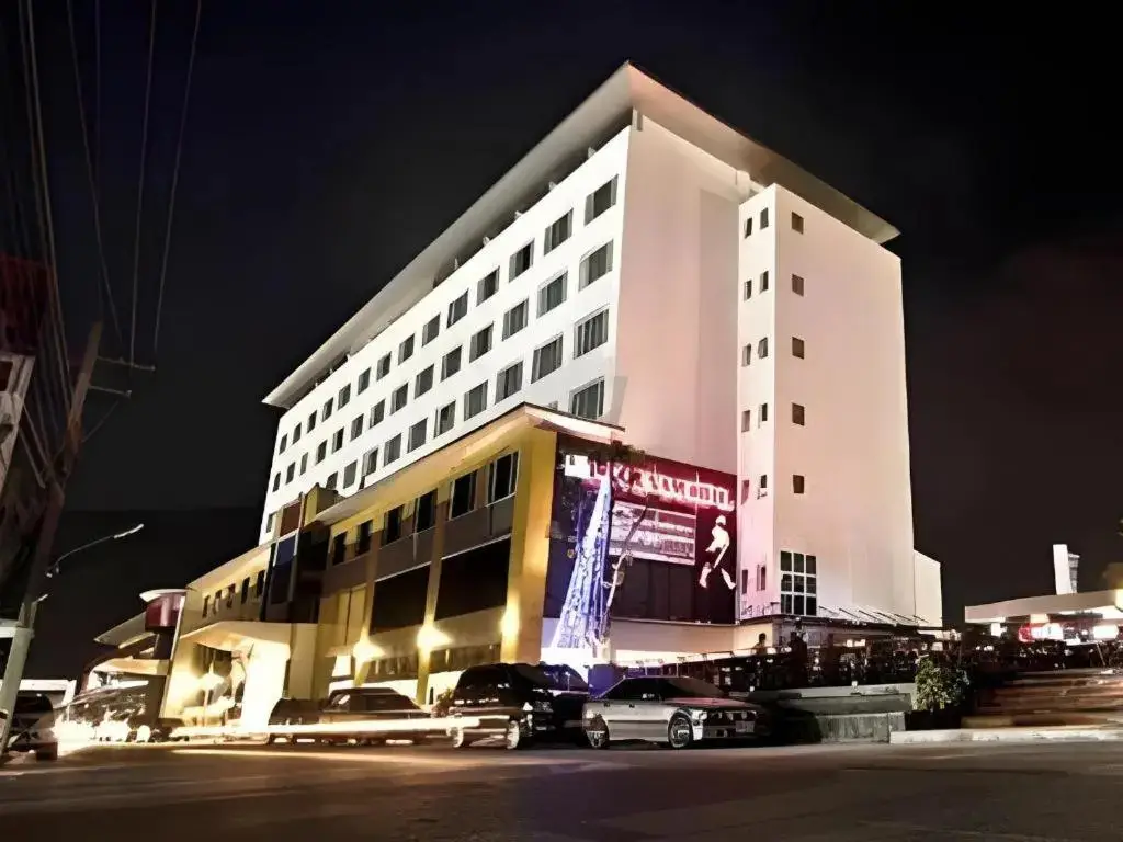 Pratunam Hotel Khonkaen — фото 1