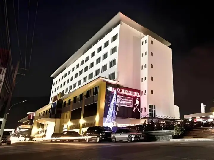Кхонкэн: Pratunam Hotel Khonkaen