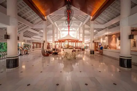 Thavorn Palm Beach Resort Phuket — фото 1