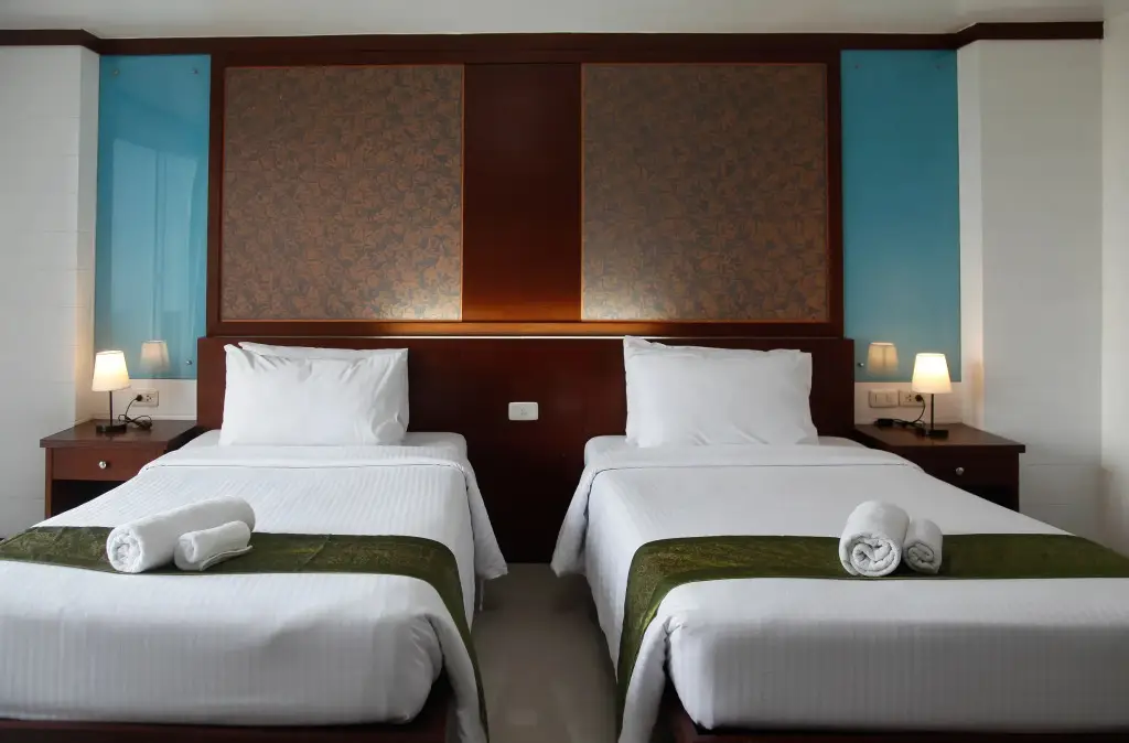 Банг-Сао-Тхонг: Convenient Grand Hotel