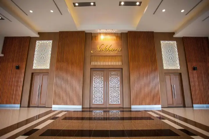 Нонгкхай: Royal Nakhara Hotel