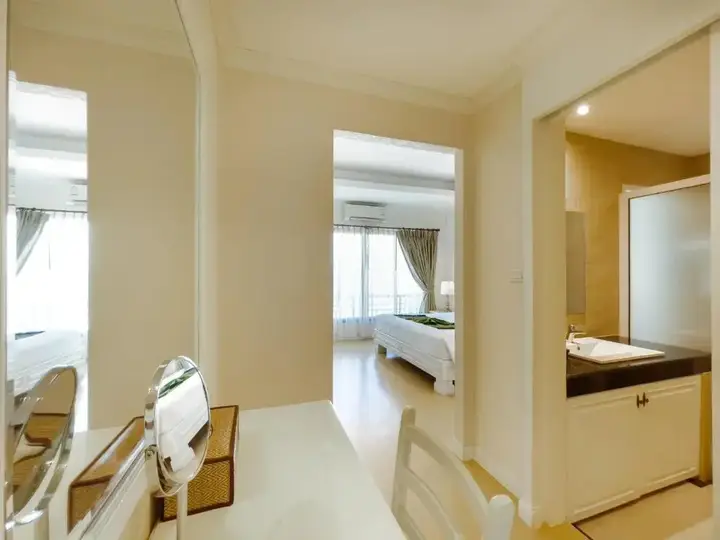 Нонгкхай: Royal Nakhara Hotel