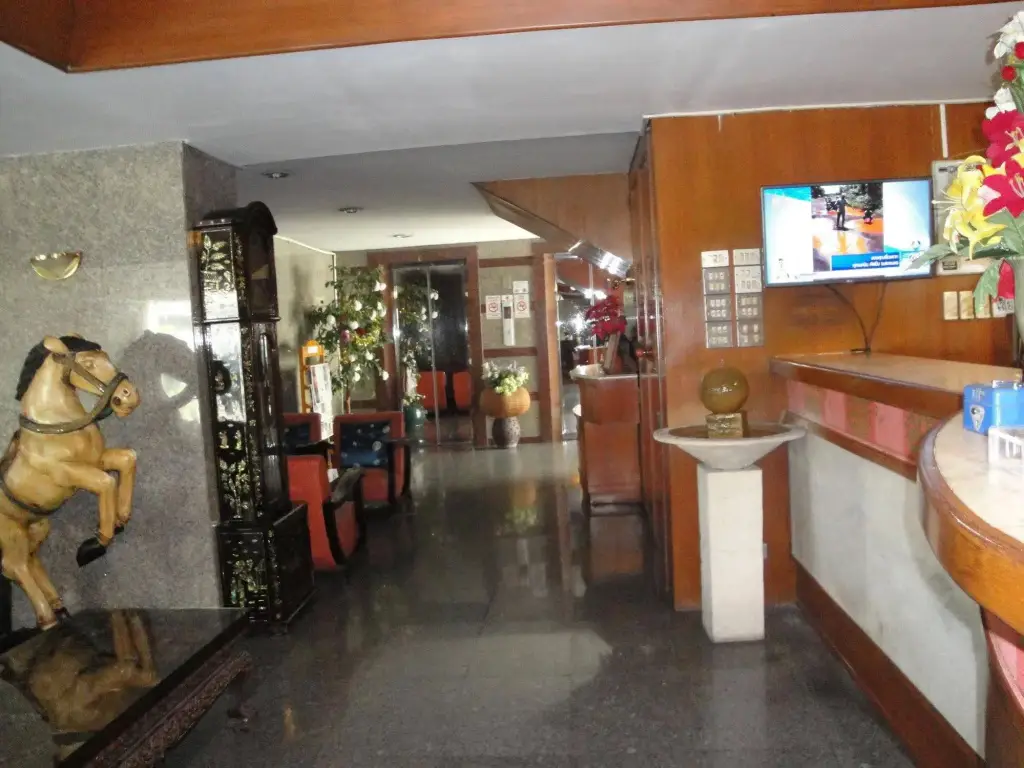Бангкок: Interchange Tower Serviced Apartment